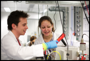 mass spectrometer